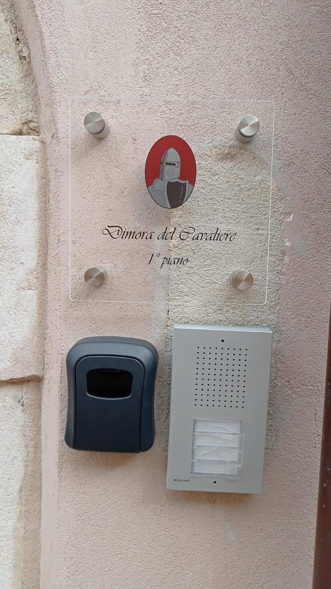 Dimora Del Cavaliere Lägenhet LʼAquila Exteriör bild